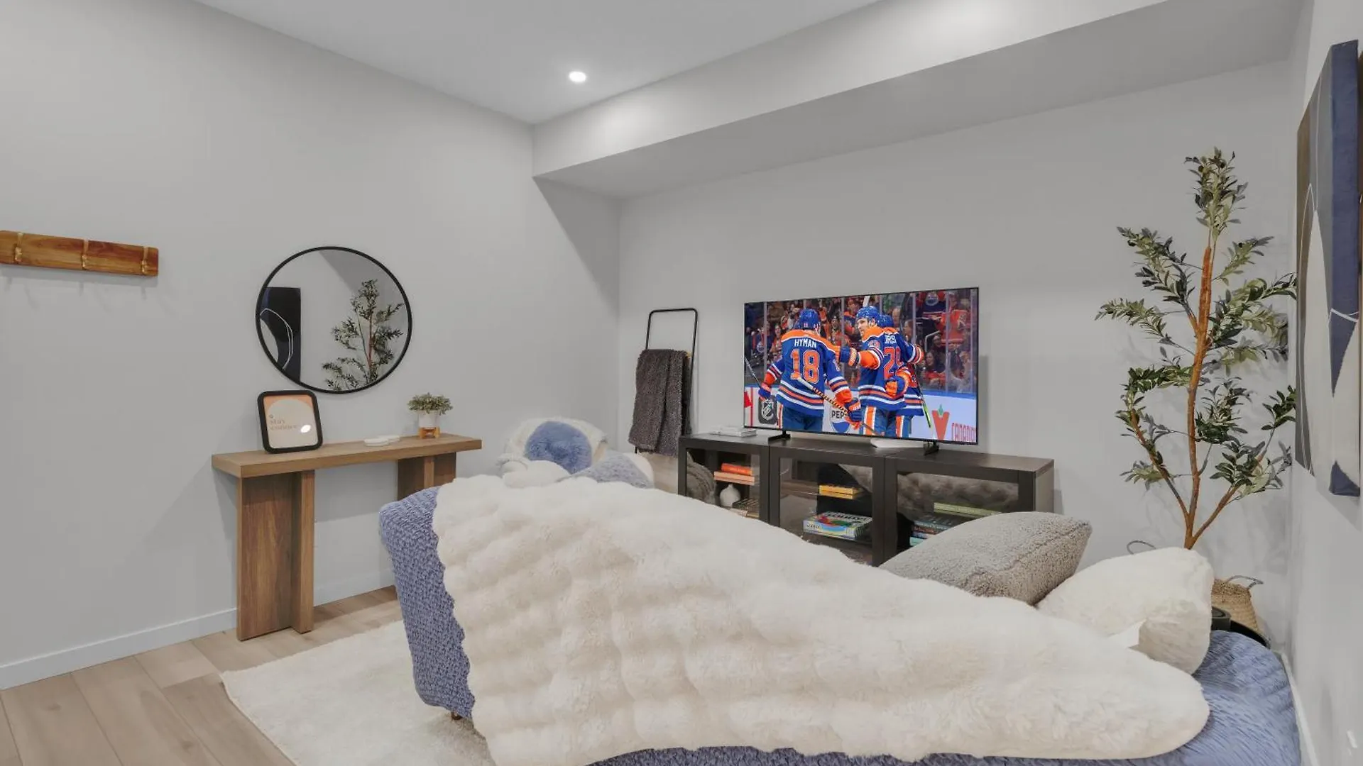 1 Bedroom Suite Stylish Coffee Station Stocked Edmonton Canada